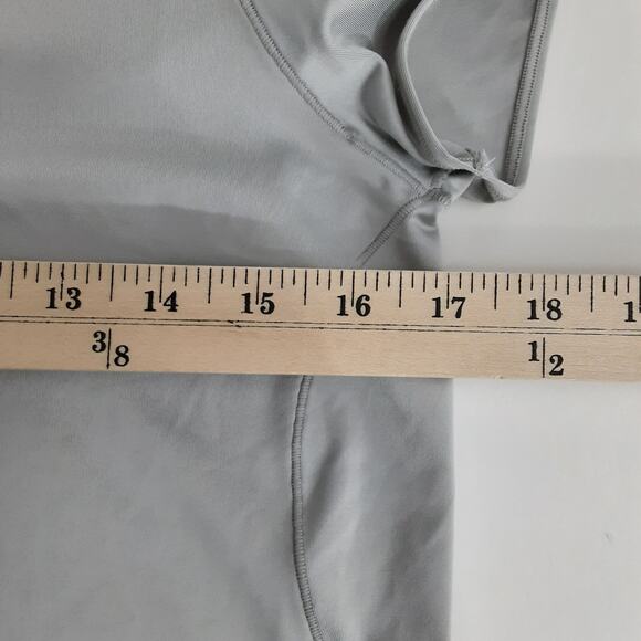 Patagonia Common Threads Athletic Tee Shirt Womens M Gray Scoop Neck Base Layer - Picture 5 of 7